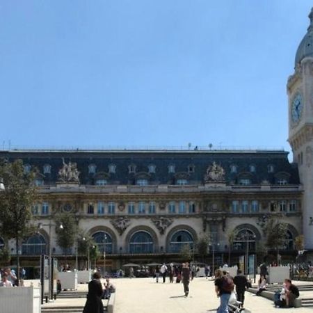 Studio neuf entièrement équipé et bien situé. Appartamento Parigi Esterno foto